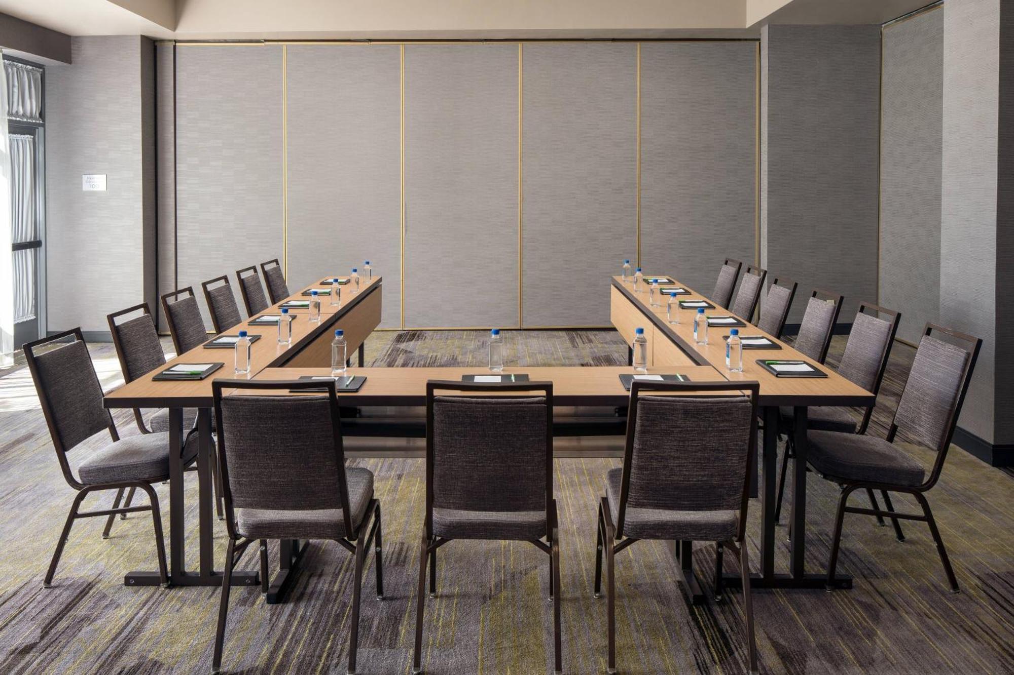 Courtyard By Marriott Richmond Berkeley Hotel Ngoại thất bức ảnh