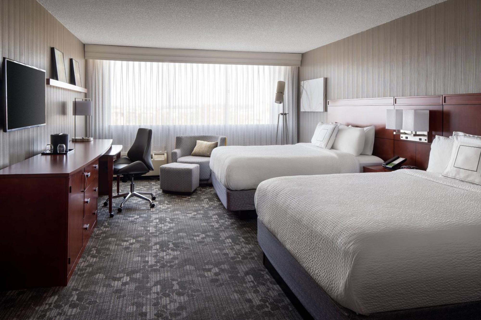Courtyard By Marriott Richmond Berkeley Hotel Ngoại thất bức ảnh