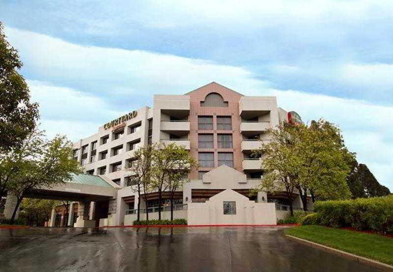 Courtyard By Marriott Richmond Berkeley Hotel Ngoại thất bức ảnh