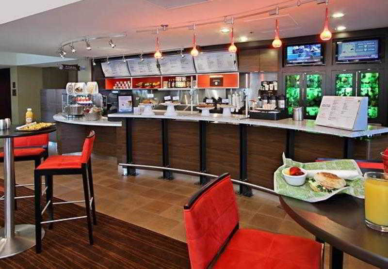 Courtyard By Marriott Richmond Berkeley Hotel Ngoại thất bức ảnh